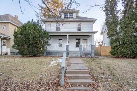 707 W 17TH Street, Davenport, IA 52804