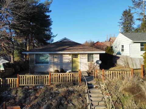 328 NW Webb, Pullman, WA 99163