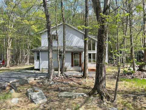 1140 Belaire Drive, East Stroudsburg, PA 18301