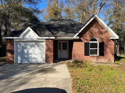 707 East Canal, Picayune, MS 39466