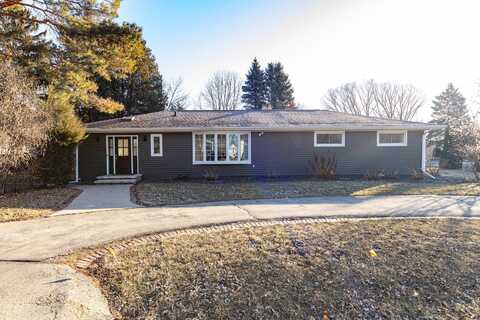 2590 TEAKWOOD Street, APPLETON, WI 54915