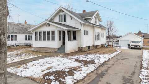 27 S 3RD Street, WINNECONNE, WI 54986