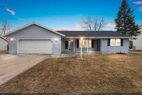 2839 SUNRAY Lane, GREEN BAY, WI 54313