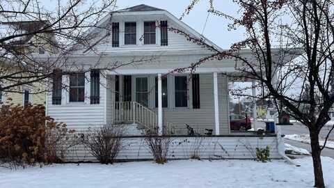 1524 WISCONSIN Street, OSHKOSH, WI 54901