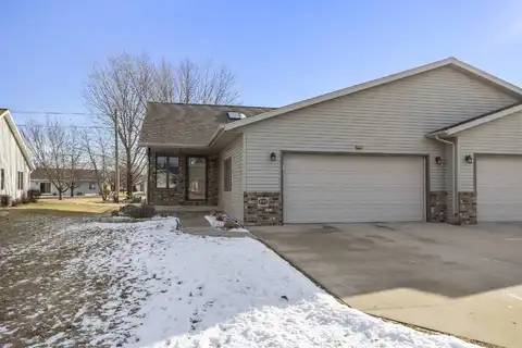 449 GREENBRIAR Avenue, FOND DU LAC, WI 54935