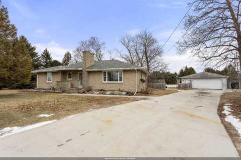 3065 E NEWBERRY Street, APPLETON, WI 54915