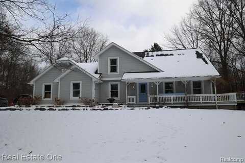 5360 N MILFORD Road, Highland, MI 48356