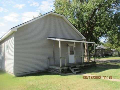 707 East 3rd Street, Kinsley, KS 67547