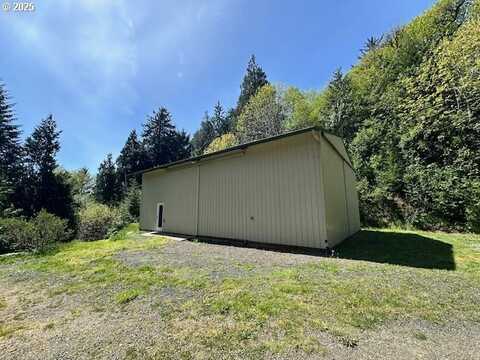 5600 N FORK SIUSLAW RD, Florence, OR 97439