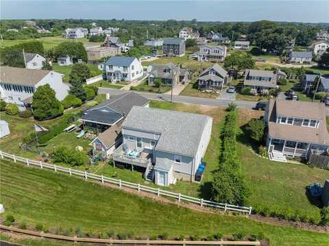 27 Holden Road, South Kingstown, RI 02879