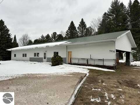 4014 N Old Us-27, Frederic, MI 49733