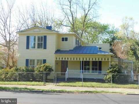 410 E WASHINGTON STREET, CHARLES TOWN, WV 25414