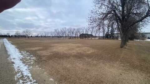 903 NE 25th Avenue, Aberdeen, SD 57401