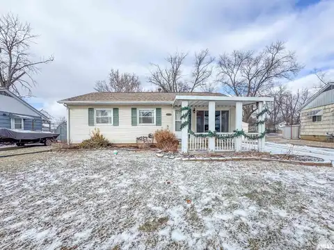 107 TEMPLE Drive, Washington, IL 61571