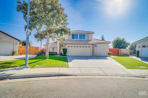 3703 Savannah Avenue, Bakersfield, CA 93313