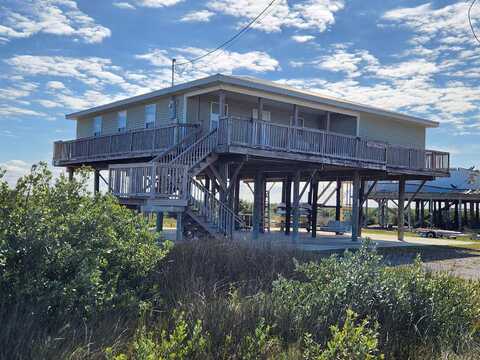 626 Highway 1, Grand Isle, LA 70358