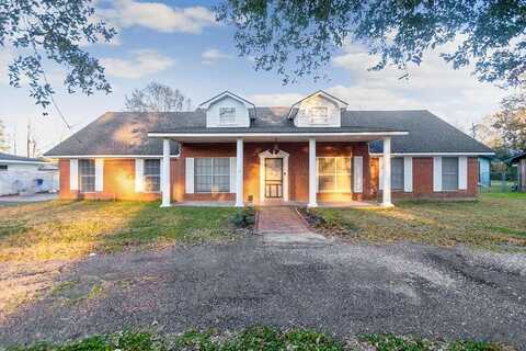 365 Neel Ave, Lumberton, TX 77657