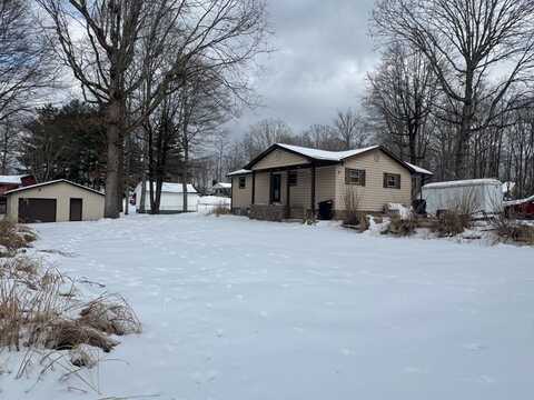 927 OLD GRANDVIEW ROAD, BEAVER, WV 25813