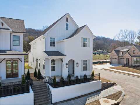 6800 Barnhouse Court, Hixson, TN 37343