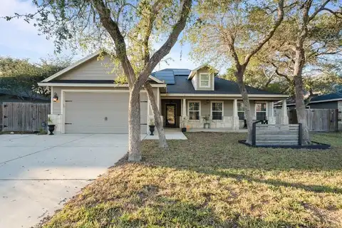 2415 Country Oaks Circle, Ingleside, TX 78362