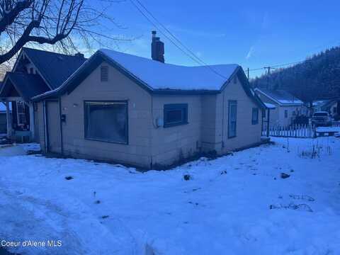 713 Upper Third St, Kellogg, ID 83837