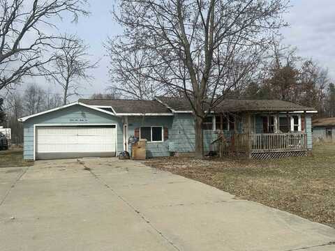2195 E Cranberry Lake, Harrison, MI 48625