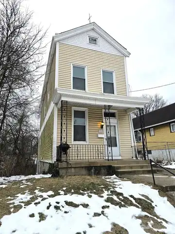 1224 Blanchard Avenue, Cincinnati, OH 45205