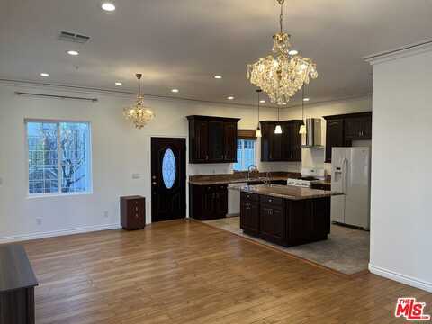 4626 Noble Ave, Sherman Oaks, CA 91403