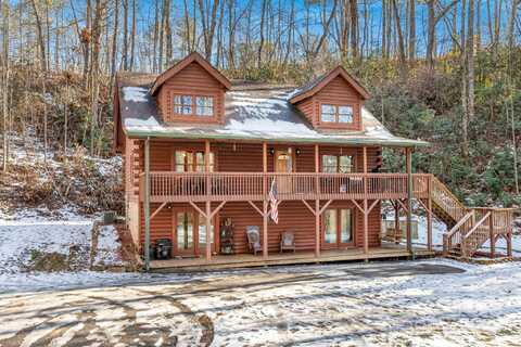 1390 Grants Mountain Road, Marion, NC 28752