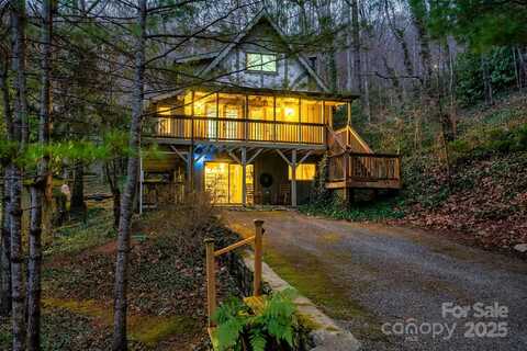 21 Christy Lane, Maggie Valley, NC 28751