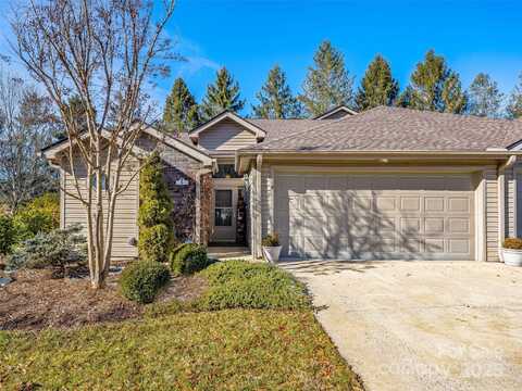 5 Tisha Lane, Hendersonville, NC 28739