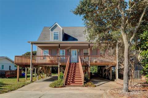 207 Sherrill Street, Oak Island, NC 28465