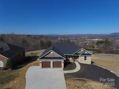 418 Huntington Woods Street SE, Lenoir, NC 28645