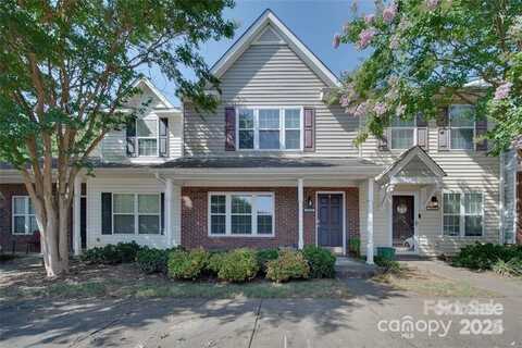 10122 Ballyclare Court, Charlotte, NC 28213