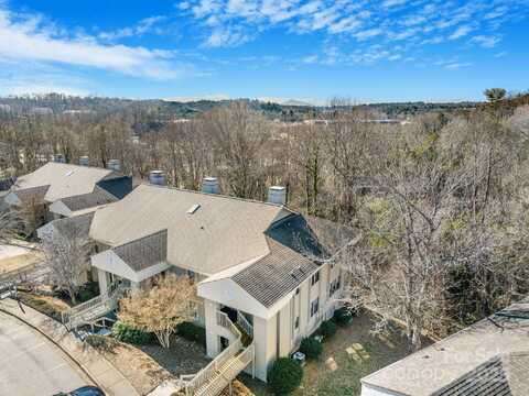 1605 Abbey Circle, Asheville, NC 28805