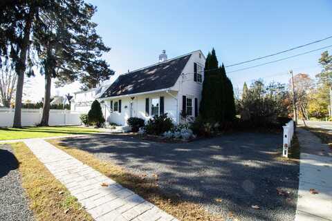 10 Elizabeth Street, Branford, CT 06405