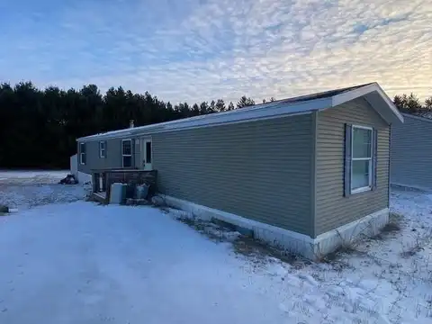 587 E KING STREET, Coloma, WI 54930