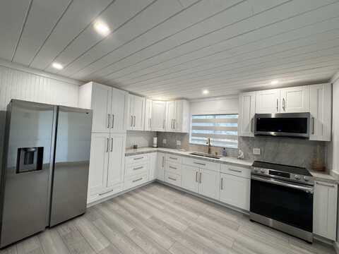 521 Sound Drive, Key Largo, FL 33037