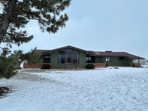 3813 County Road 92, Elmore, OH 43416