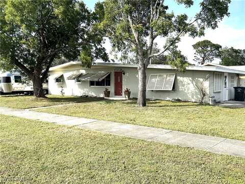 1557 Oakley Avenue, Fort Myers, FL 33901