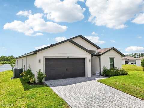 835 Gen D Macarthur Avenue, Labelle, FL 33935