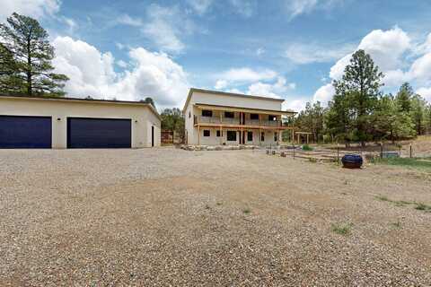 450 Juan Tomas Road, Tijeras, NM 87059