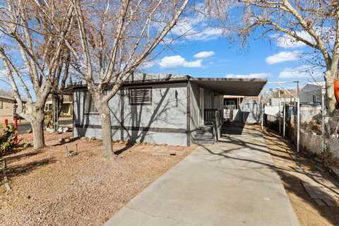 43850 E 20th St E, Lancaster, CA 93535