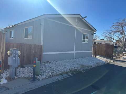 3300 W 15th Street, Rosamond, CA 93560