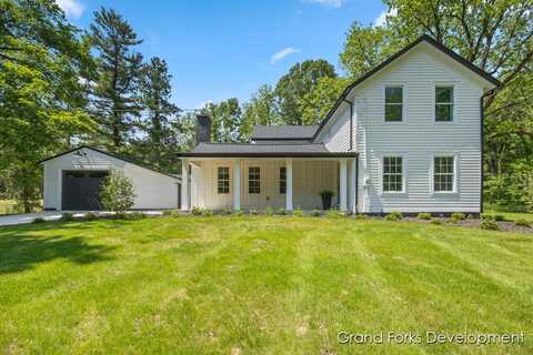 101 Carl Drive NE, Ada, MI 49301