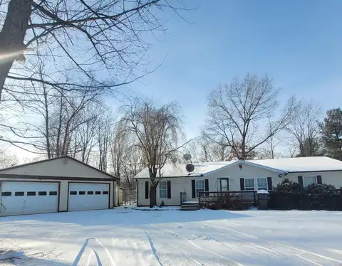 4470 W Hallett Road, Hillsdale, MI 49242