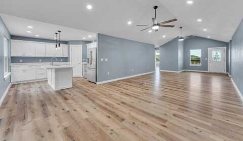 162 Hackberry Lane, Branson, MO 65616