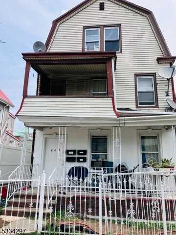 448 Springdale Ave, East Orange, NJ 07017