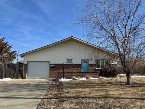 1912 Holmes, Hays, KS 67601