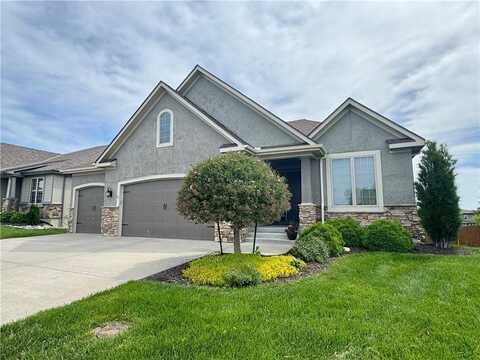 609 Savannah Drive, Greenwood, MO 64034